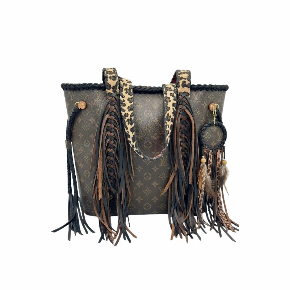 LV  Neverfull Houston Tote Leopard