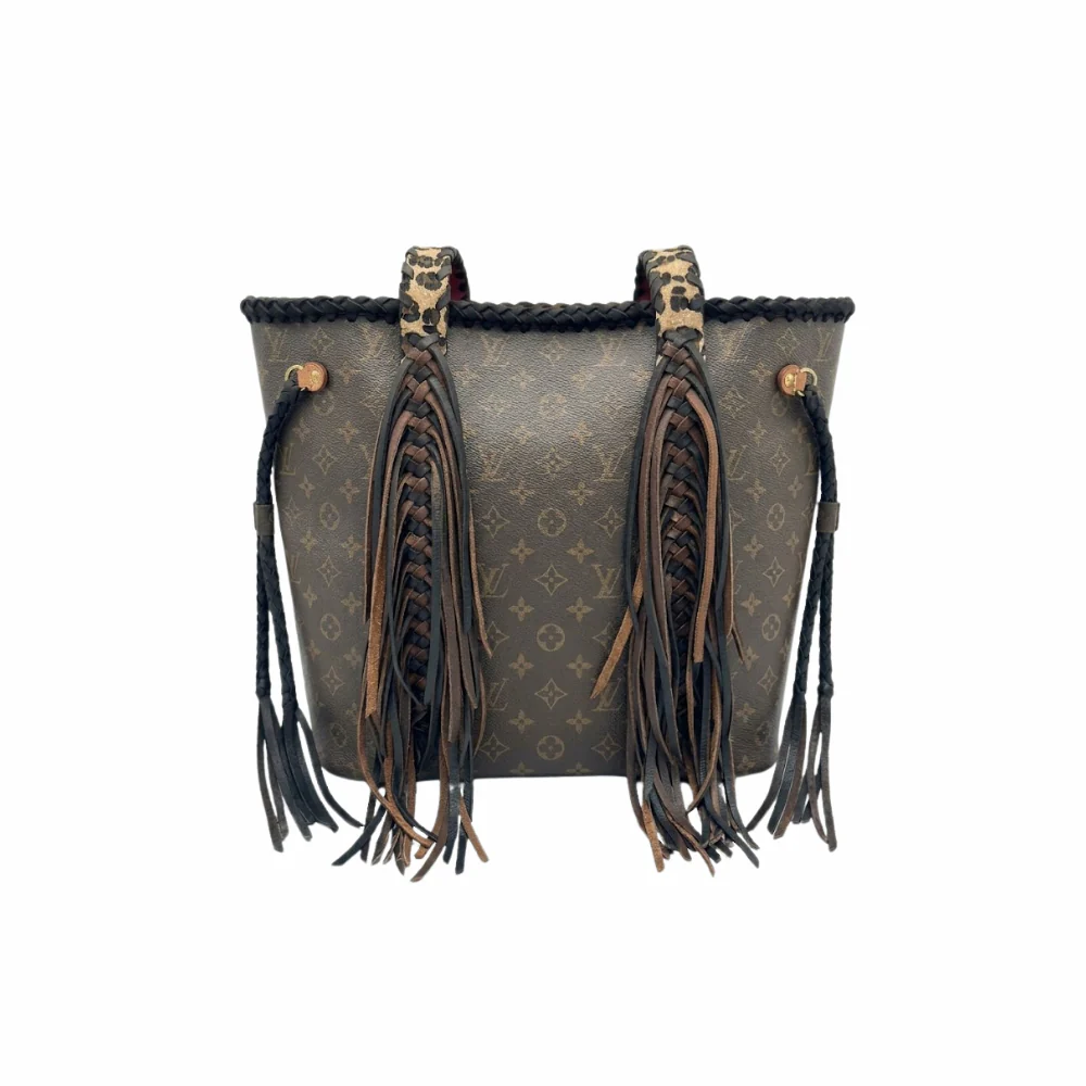 LV  Neverfull Houston Tote Leopard