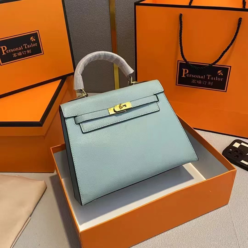 Hermès Mini Kelly Gold Epsom Gold Hardware
