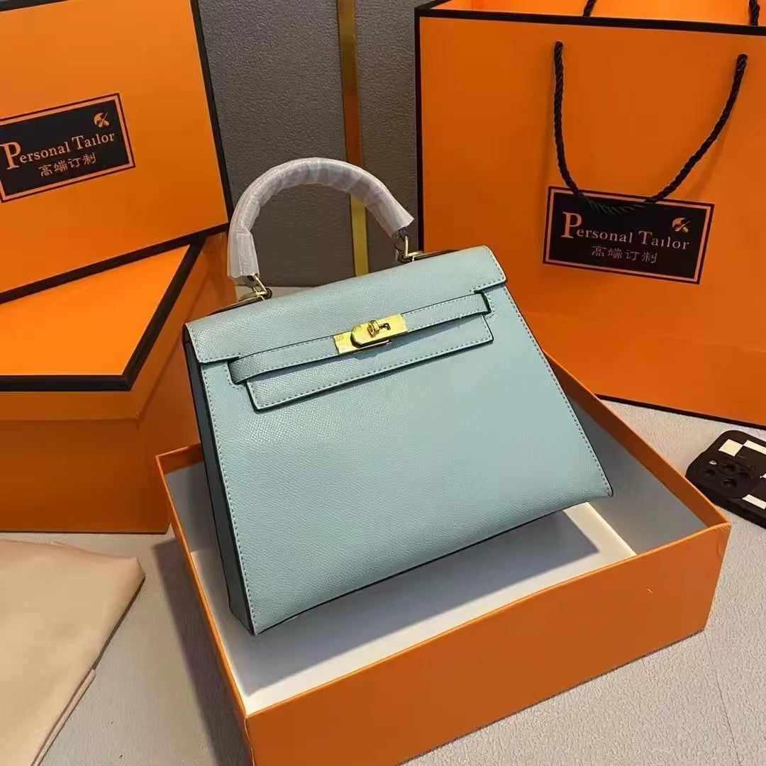 Hermès Mini Kelly Gold Epsom Gold Hardware