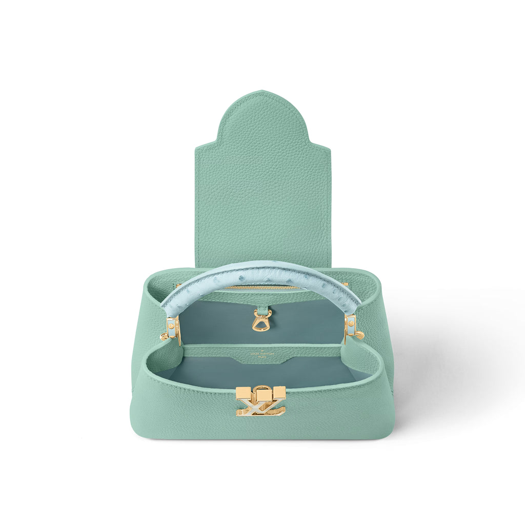 LV Capucines BB