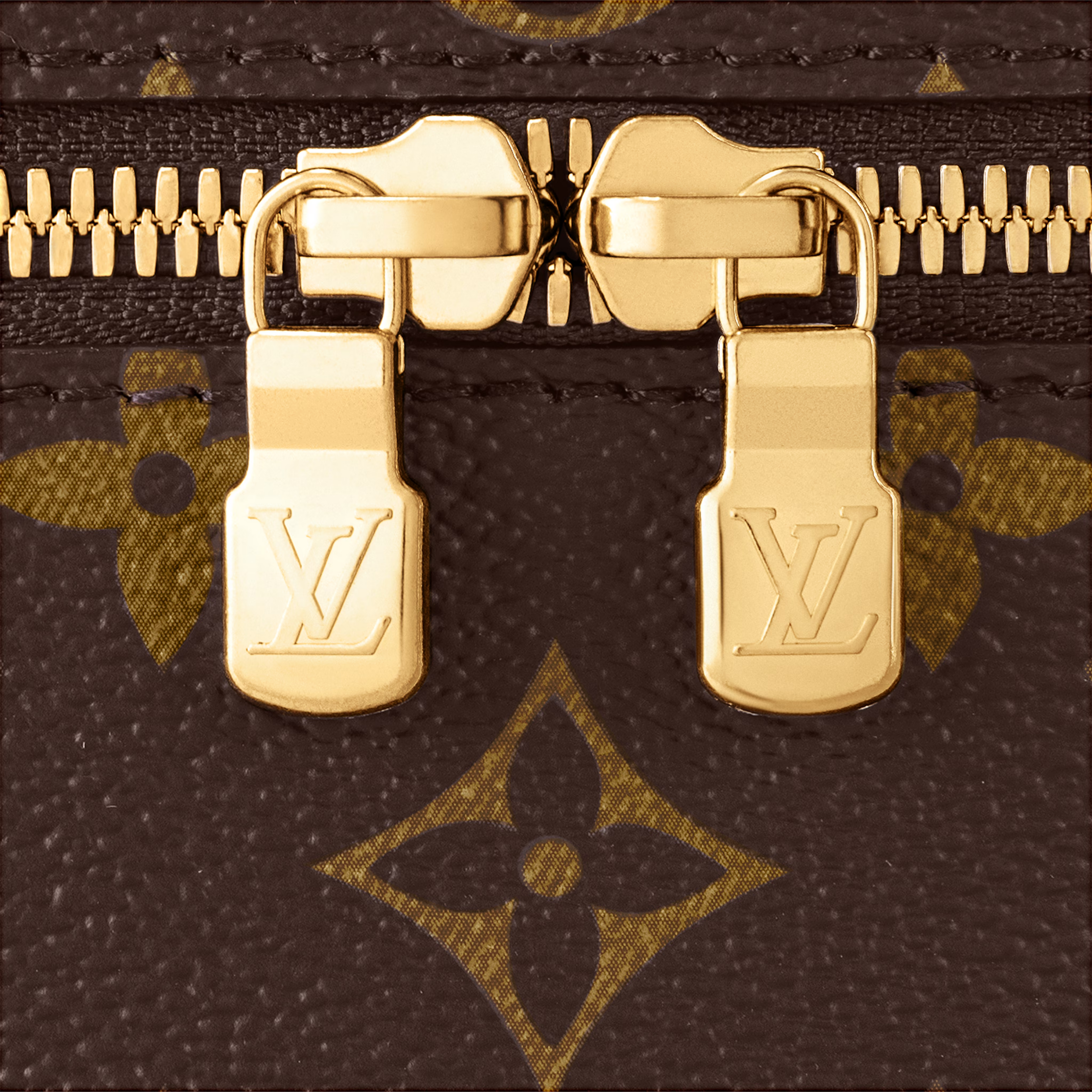 LV M44936 Nice Nano Toiletry Bag