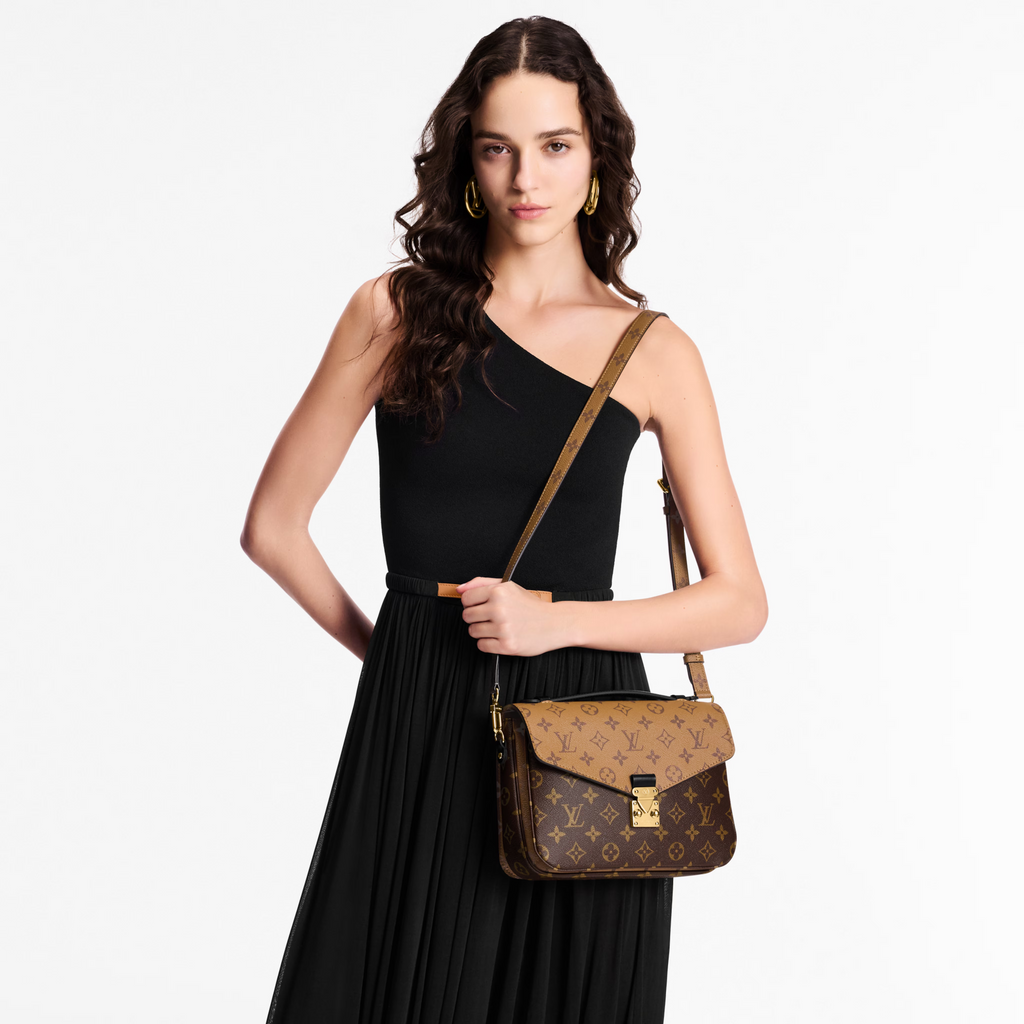 LV M44876 Pochette Métis Bag